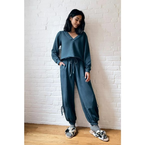Anthropologie Other - Anthropologie Matea Jogger Lounge Sweatshirt Set M